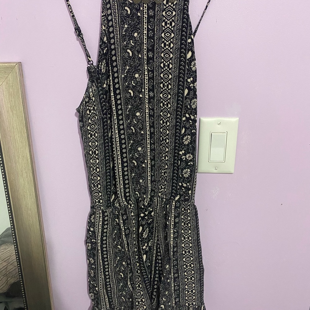 American Eagle romper size medium